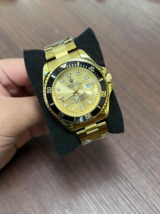 Reloj Estilo Lujo Suizo Dorado