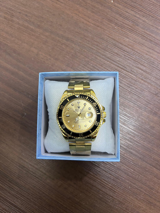Reloj Estilo Lujo Suizo Dorado